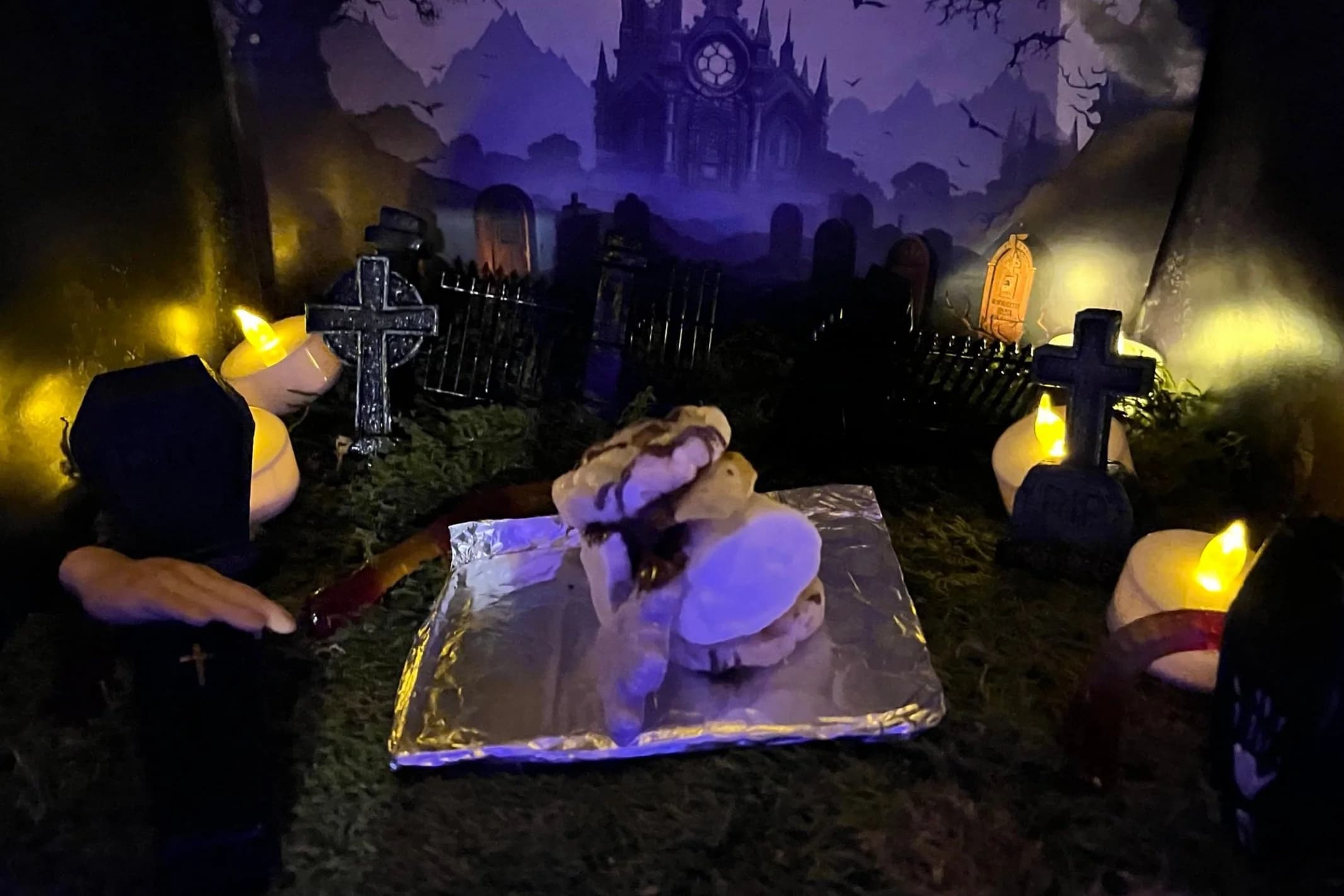 The S'mortuary at City of Gods 2024, night 2, photo 9 of 14